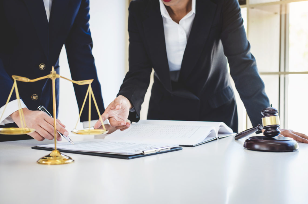 business lawyer in the Gold Coast