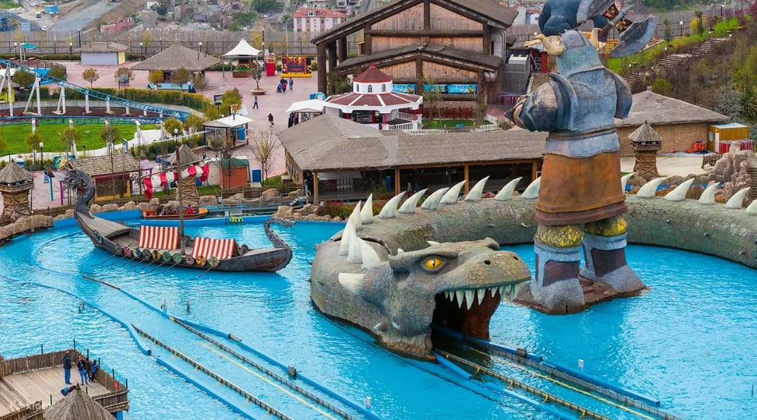 Gold Coast theme park transfers